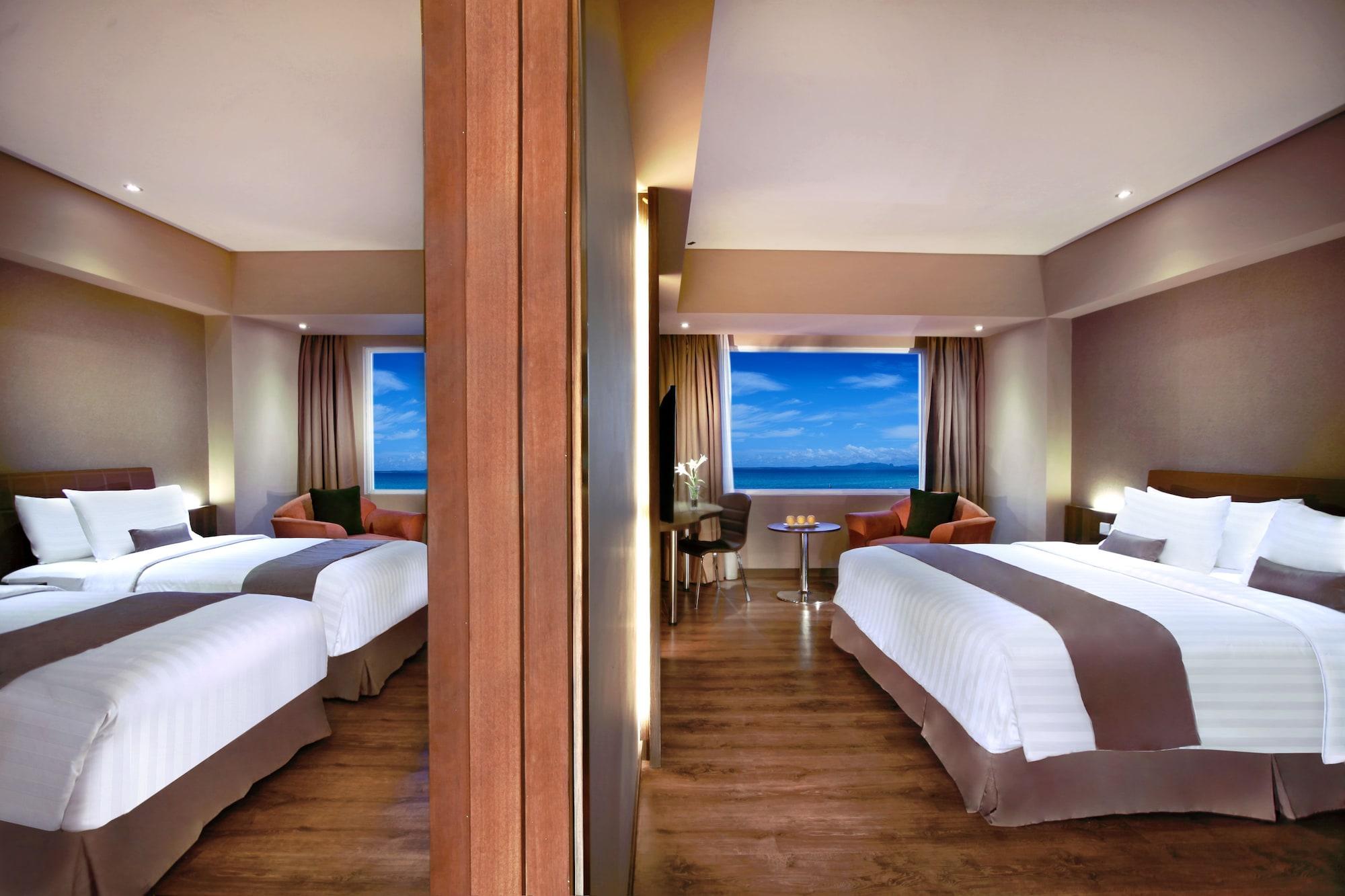 Aston Kupang Hotel & Convention Center Exteriör bild